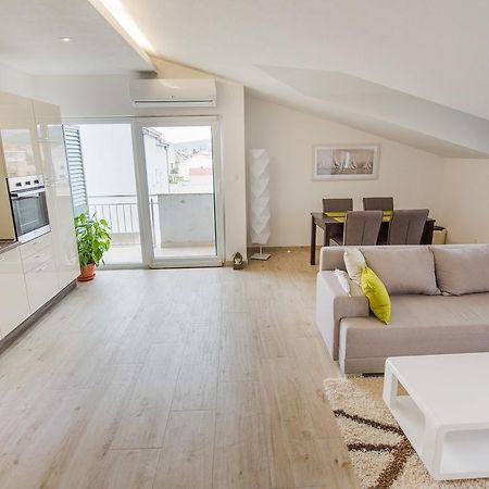 Apartment Grabovac Kastela Ruang foto