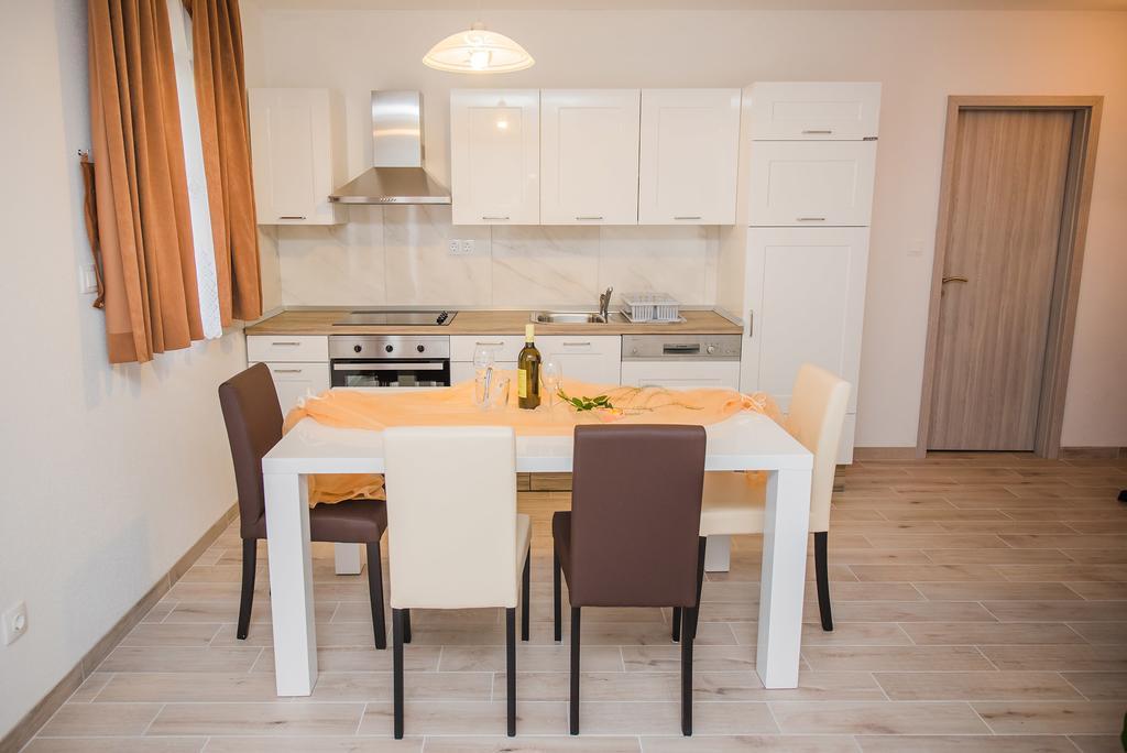 Apartment Grabovac Kastela Ruang foto